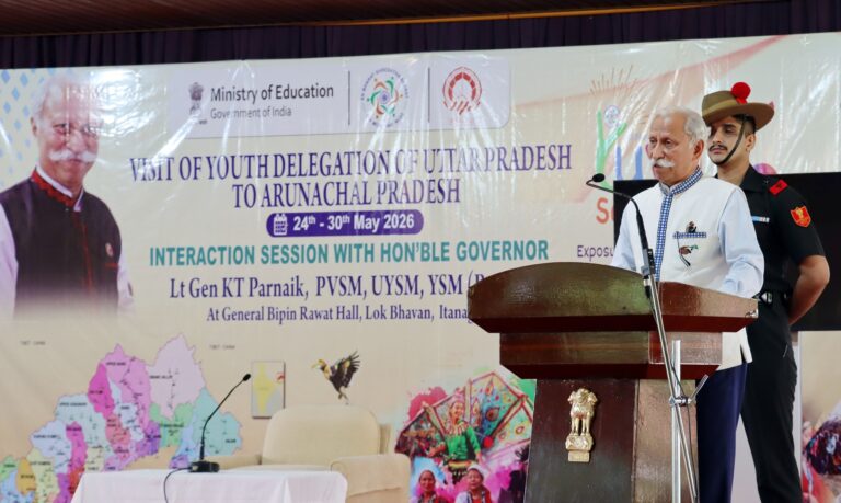 Guv calls upon youths to eliminate regional barriers, strengthen national unity