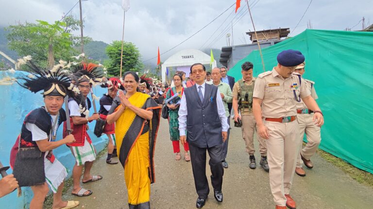 Karandlaje reviews developmental initiatives in Siang