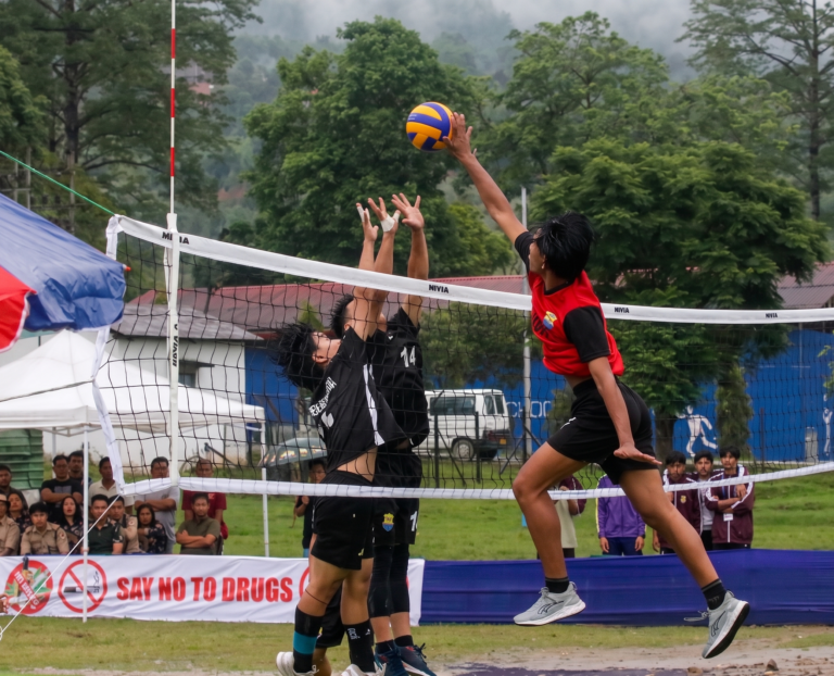 Thrilling matches mark Day 2 of Hangpan Dada Memorial Trophy