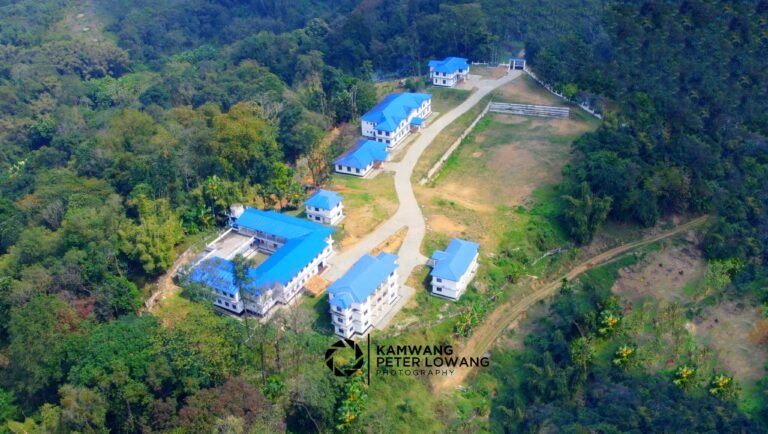 Lowangdong inaugurates boys’ hostel at EMRS, Khela