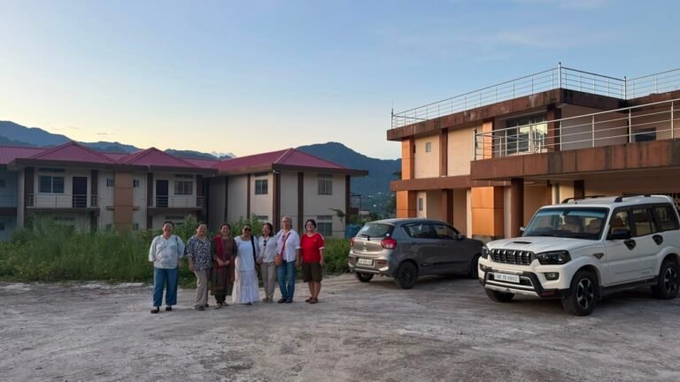 APWWS team inspects working women’s hostel, destitute home at Chimpu