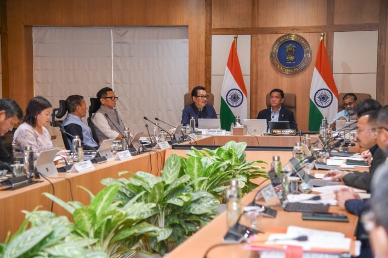 Cabinet rolls out major reforms, approves Rs 7,834 cr investment