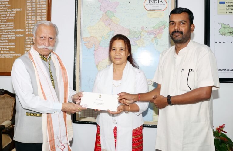 Guv grants Rs 2 lakh to strengthen Abotani Vidya Niketan Library