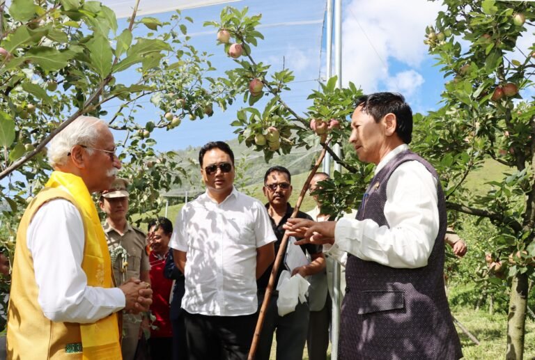 Guv urges youths to look beyond traditional farming