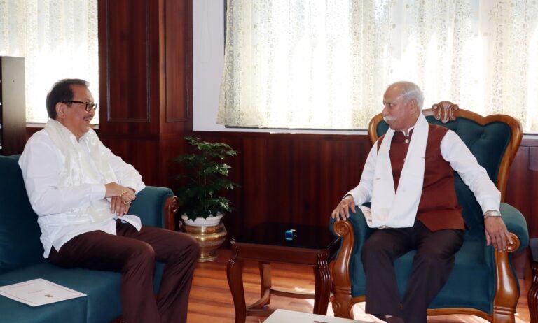 Mein invites governor to Holy Relics exposition at Namsai